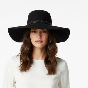 H&M hat